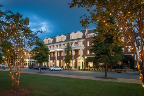 The Inn At Patrick Square 크렘슨 외부 사진